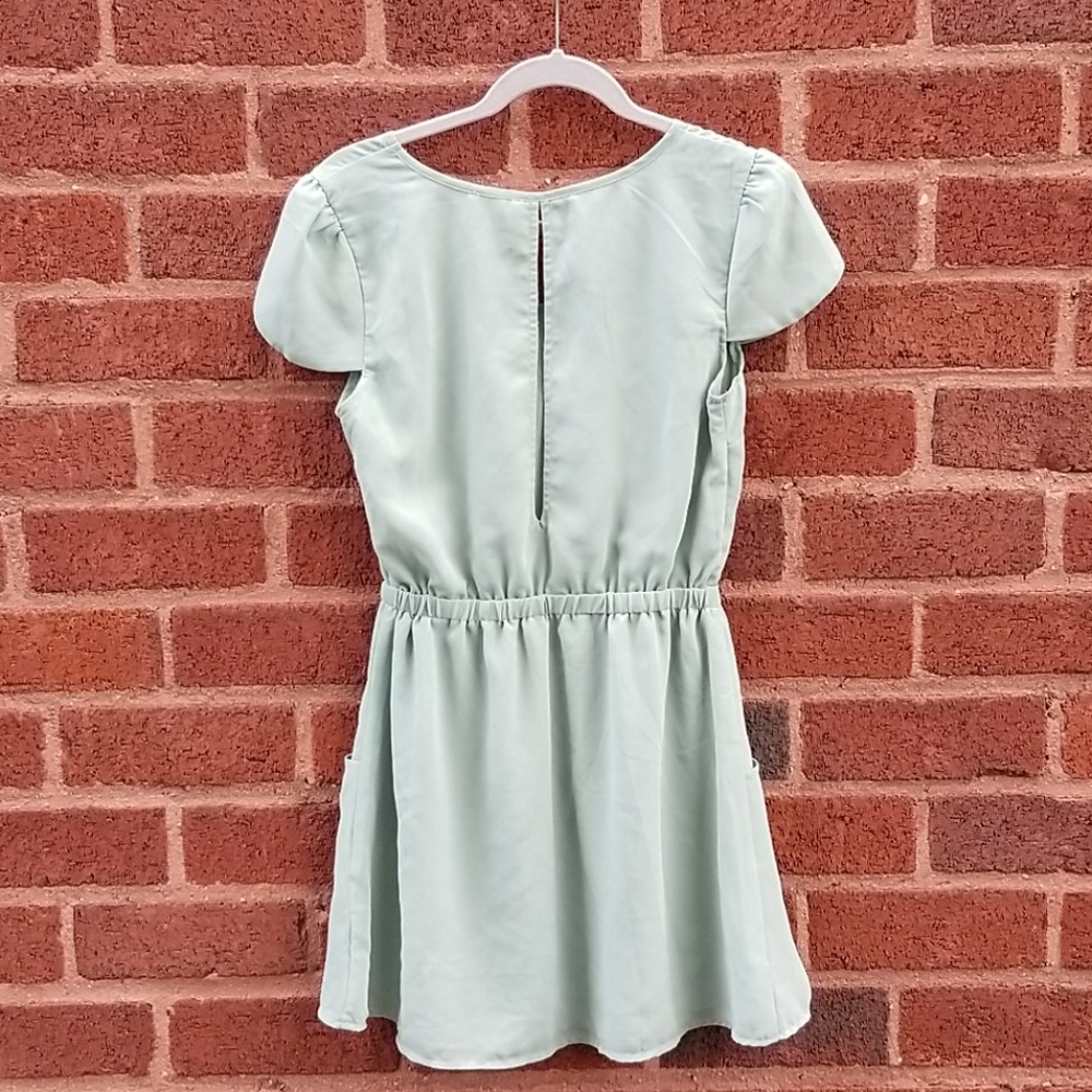 Pins & Needles EUC Sz M Dress Urban Outfitters - Picture 4 of 6